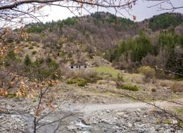 Νερόμυλος στη θέση Πριόνια Πληκάτι